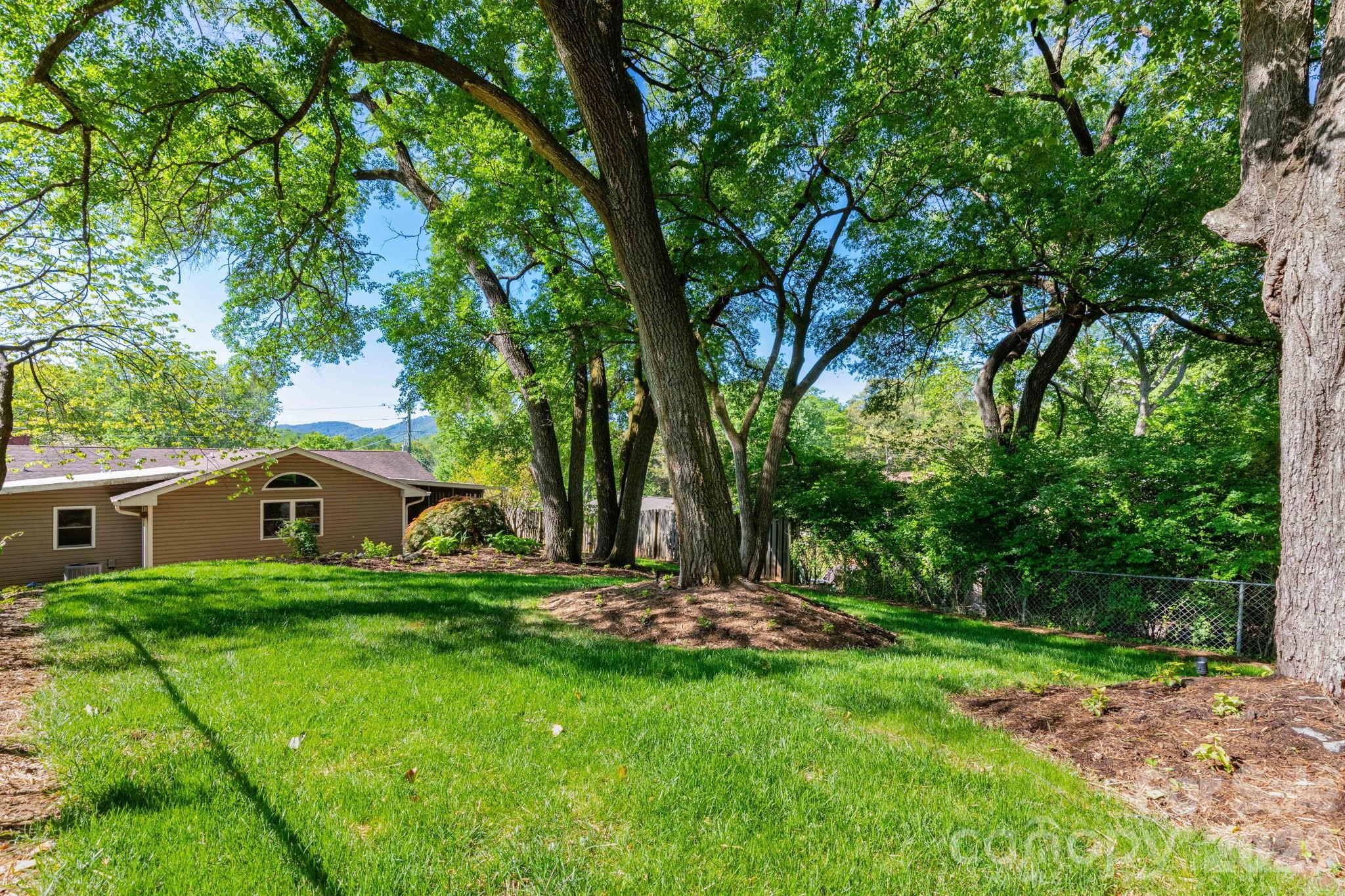 Parkway Forest - Residential