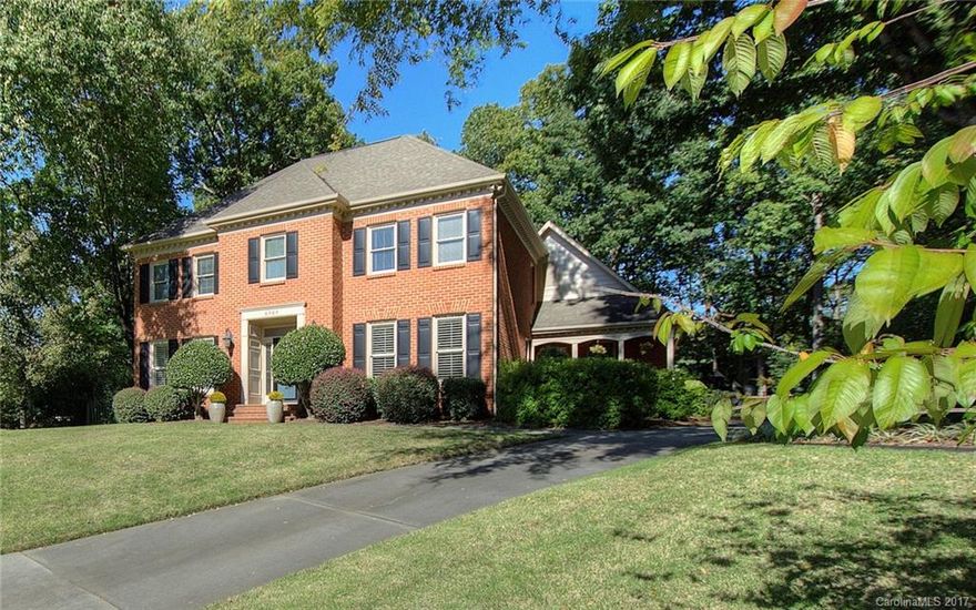 Where to begin? Superbly maintained & updated home in HOT Park Crossing! 4BR/3.5BA great flow. Bonus/5th BR has full closet & door, also rear stairs to kitchen. Access to BA off each BR. CHEF'S DREAM total kitchen reno less < 1 yr old-features high end SS appl & granite. NEW mstr bath, all baths have new counters, cabs, fixtures. Plantation shutters & programmable shades, fresh paint & hdwds redone < a yr ago. Full irrig, fncd yard, hot tub, new gar door & opener-OWNERS SPARED NO EXPENSE!