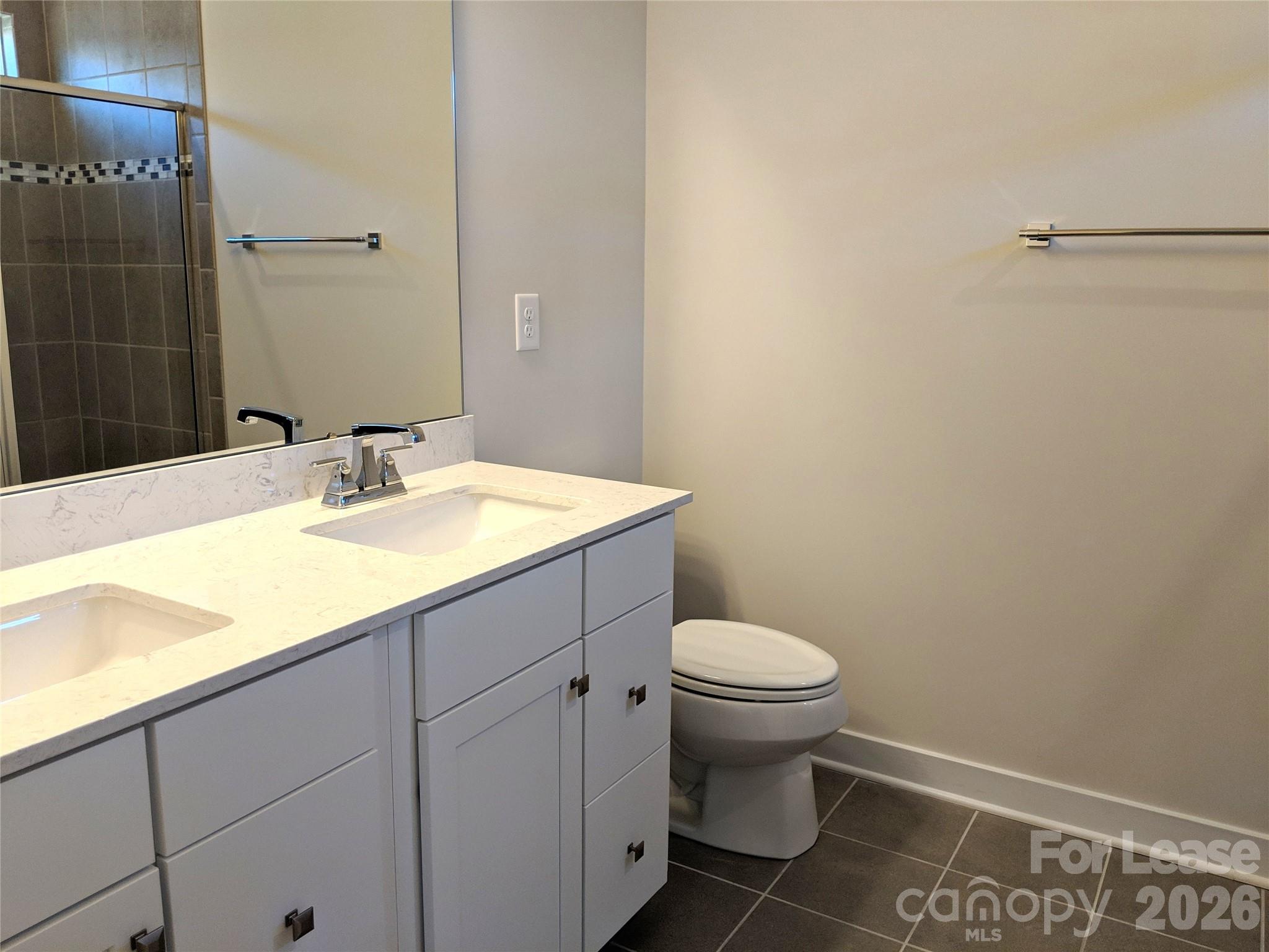 Townes of Oakhurst - Residential Lease