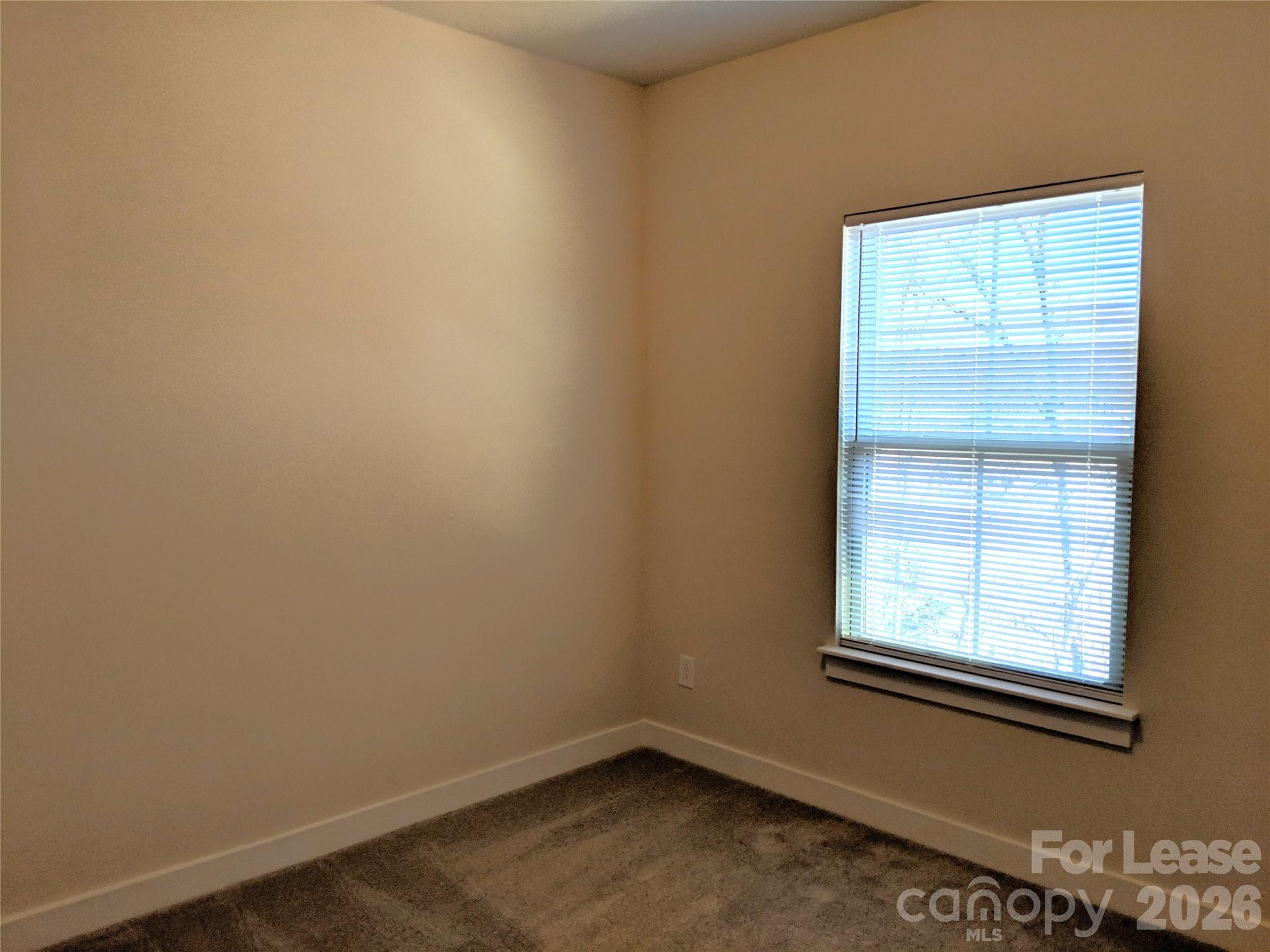 Townes of Oakhurst - Residential Lease