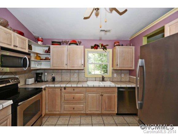 Oakwood Knolls - Residential