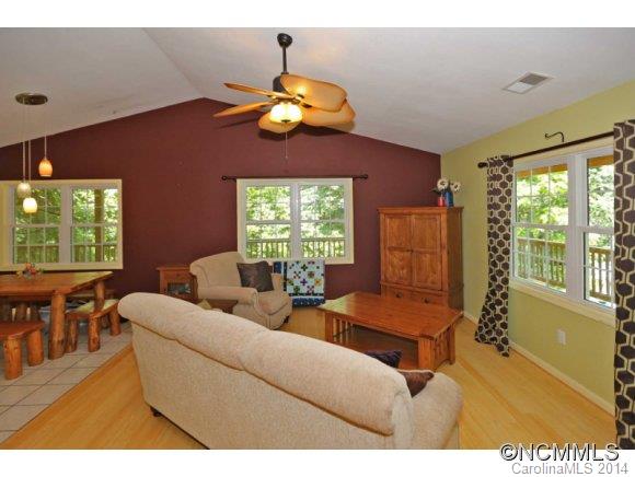 Oakwood Knolls - Residential