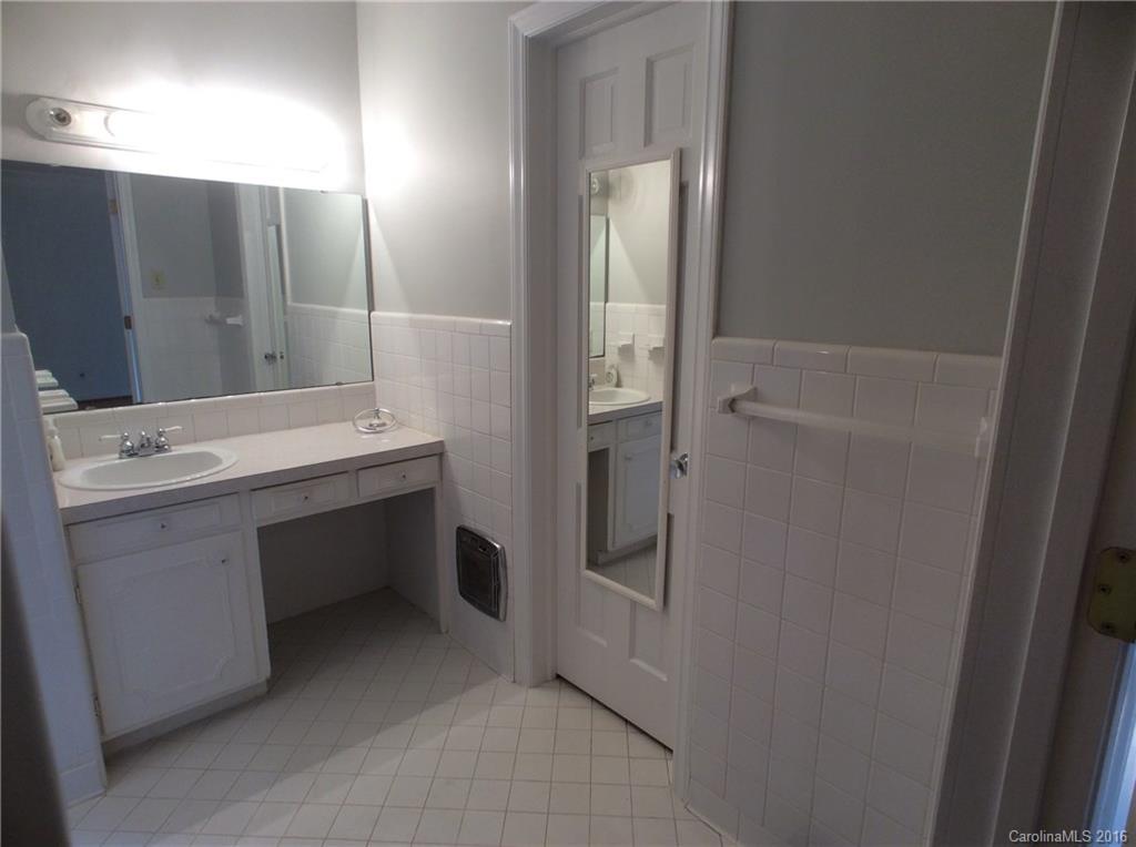 Woodsdale Acres - Residential Lease
