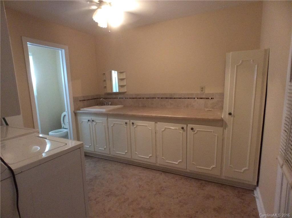 Woodsdale Acres - Residential Lease