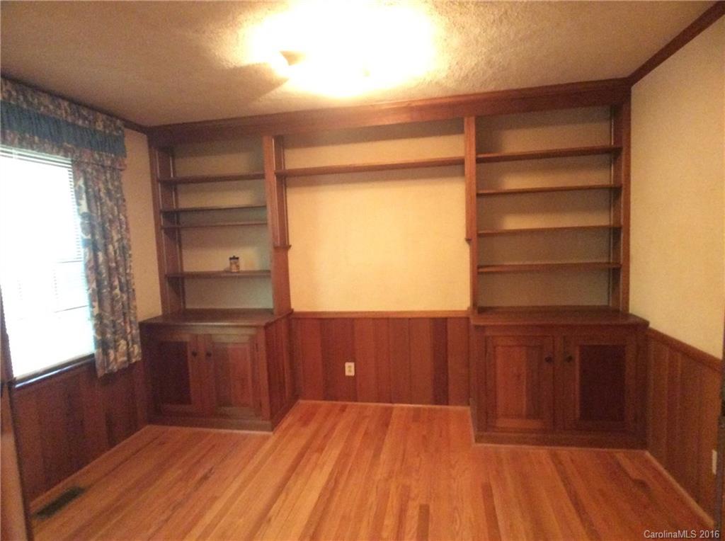 Woodsdale Acres - Residential Lease