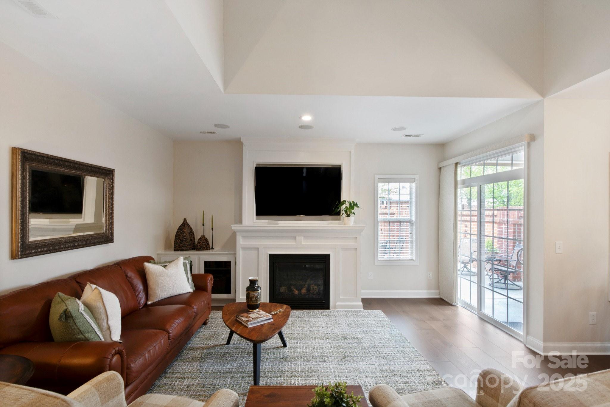 St Philip Square - Residential