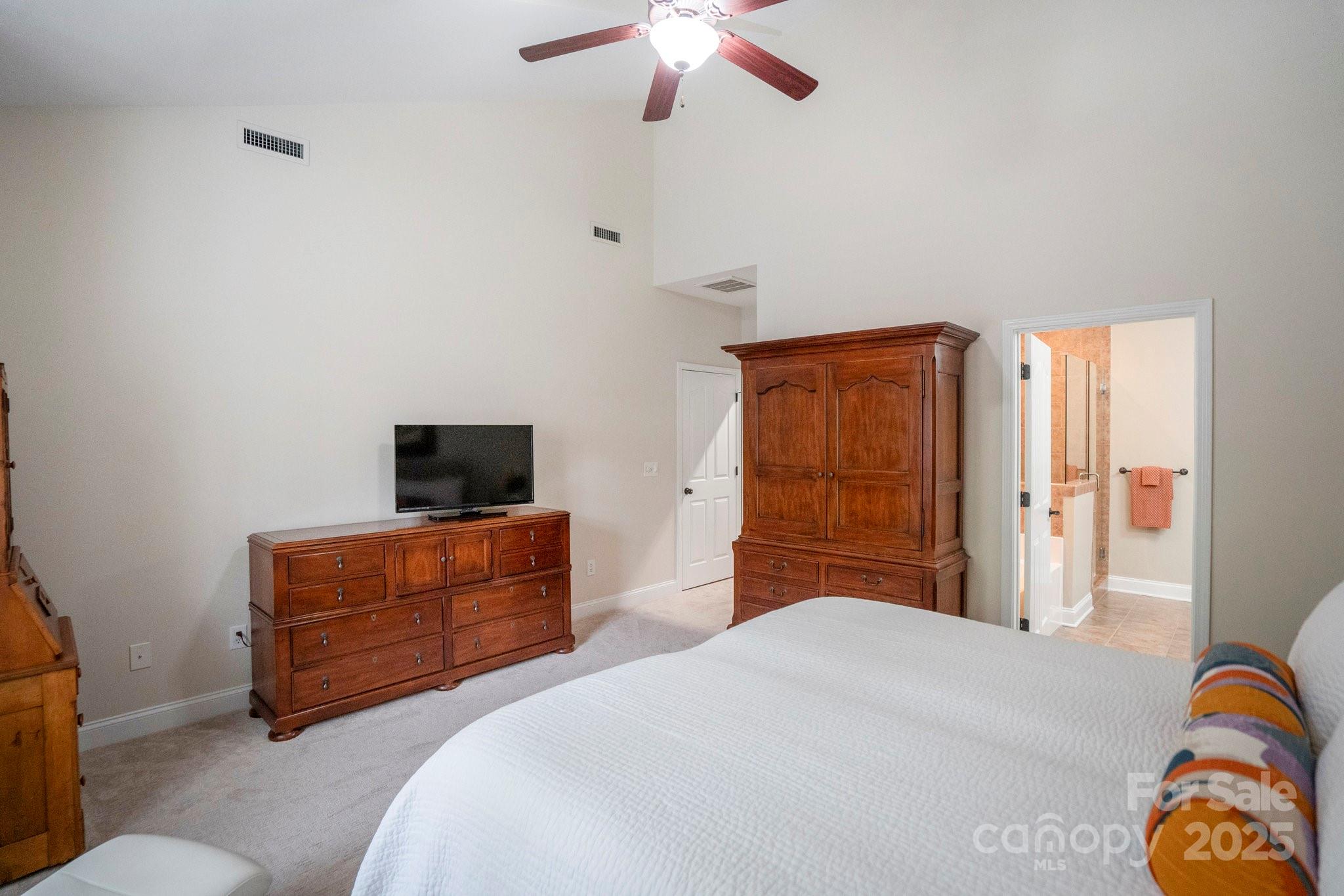 St Philip Square - Residential