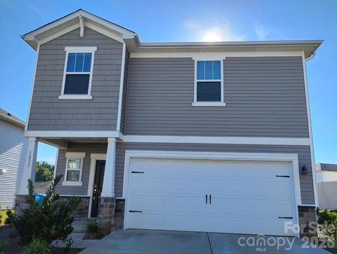 Photo of 1017 Jeffery Dean Court, Albemarle, NC 28001 (MLS # 4393596)