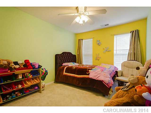 Autumn Cove At Lake Wylie - Residential