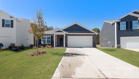 185 Callie River Court Clyde NC 28721