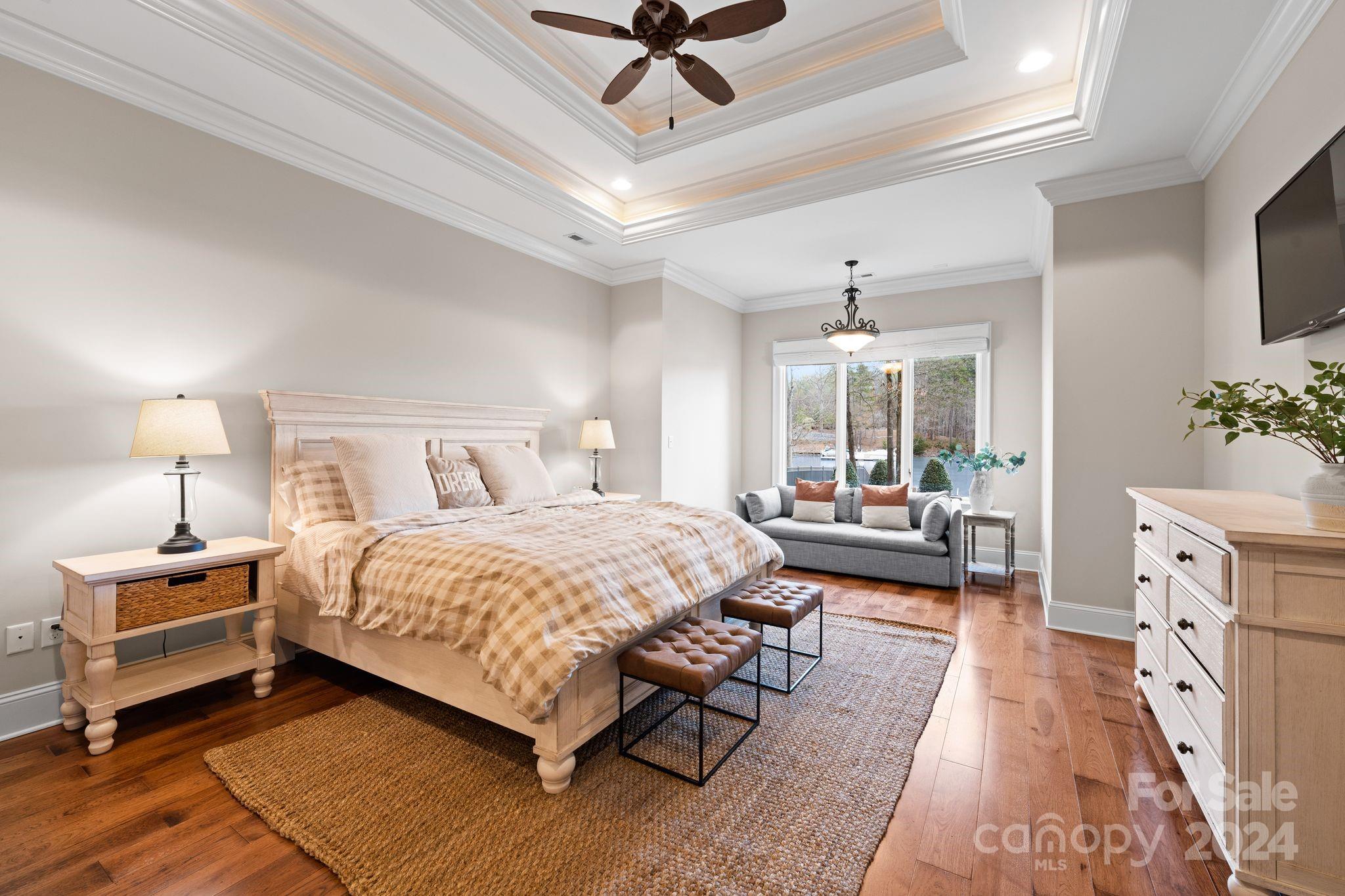 Lakepoint - Residential