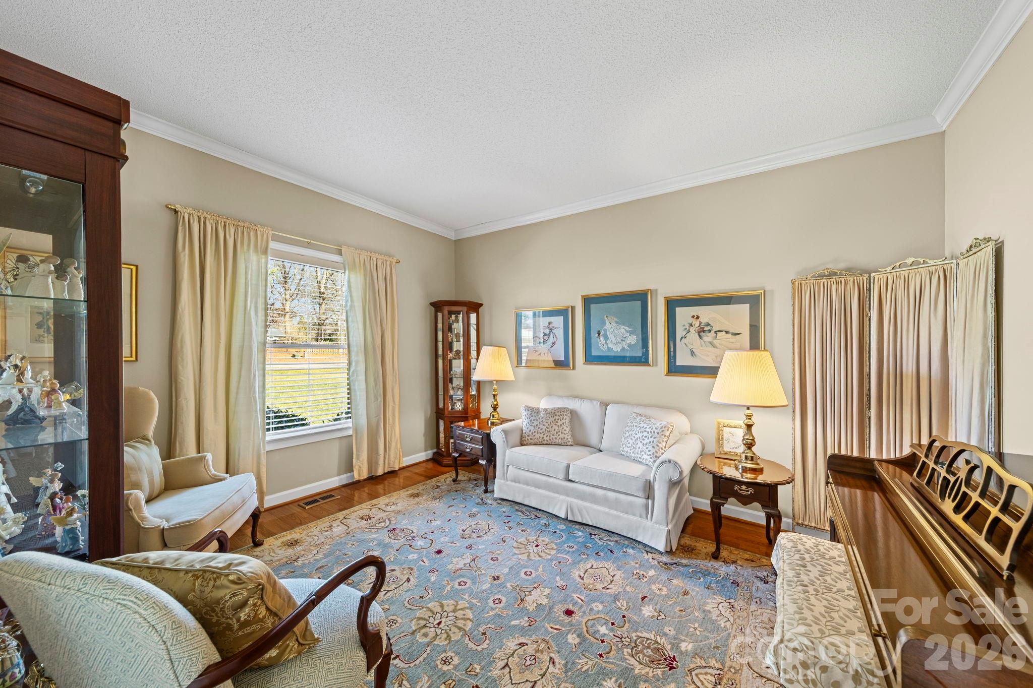 6604 Lowesville Lane