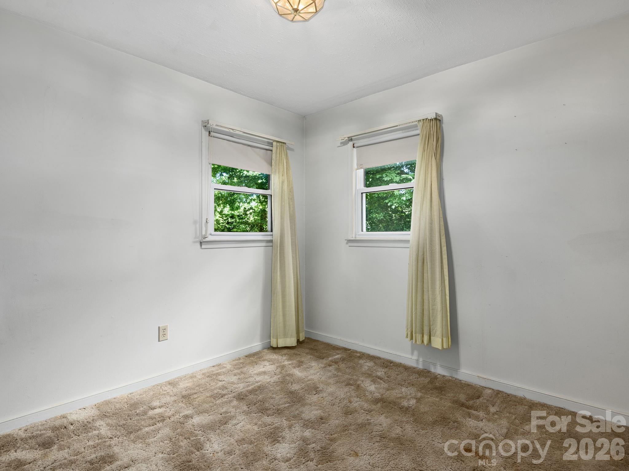 807 N Cherokee Avenue