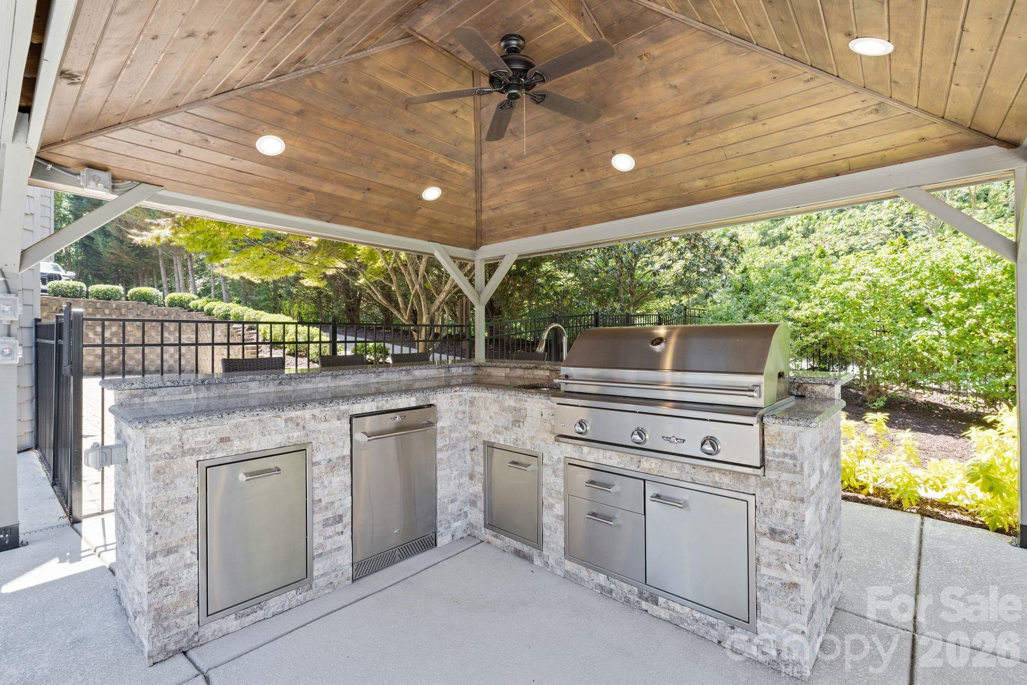 4828 Burton Lane