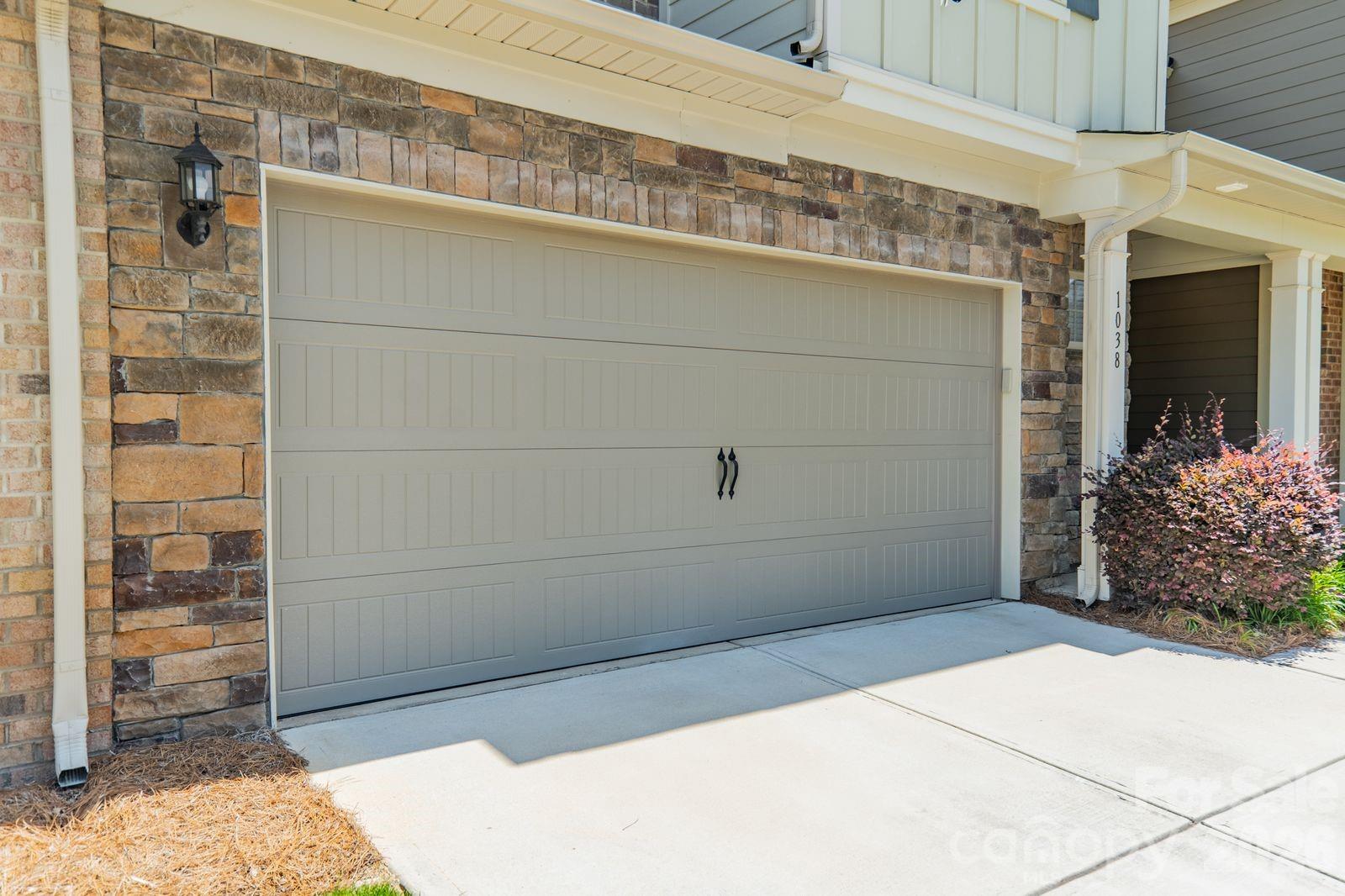 1038 Crest Oak Lane