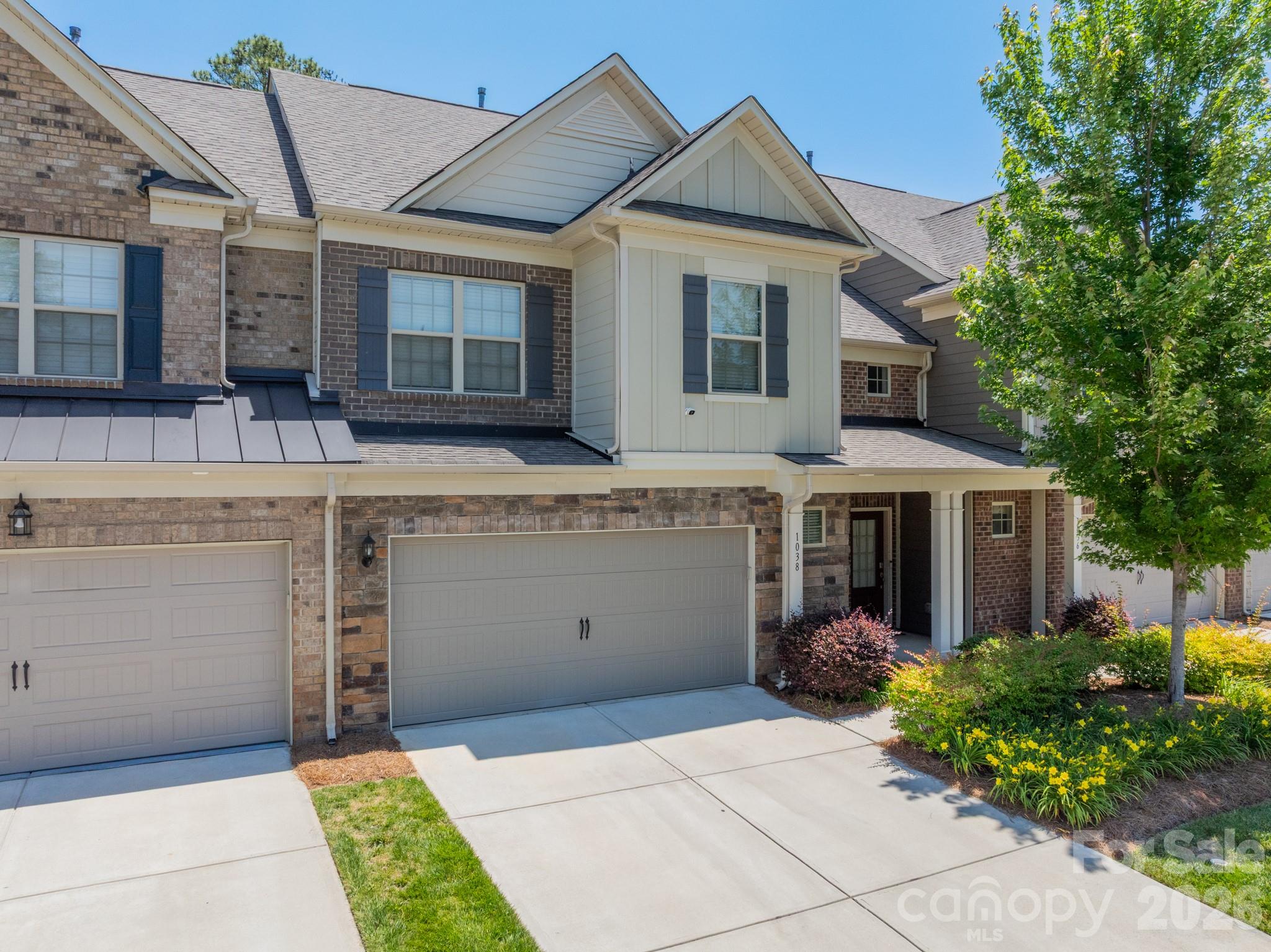 1038 Crest Oak Lane