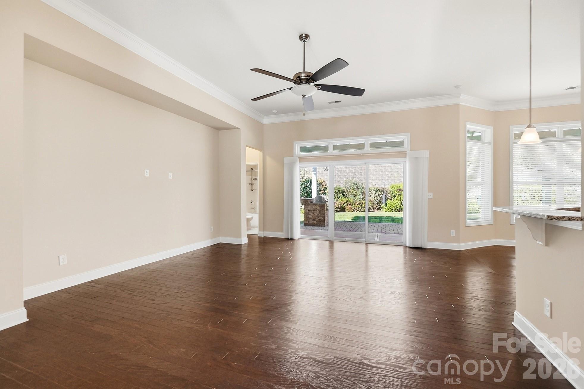 9106 Longvale Lane