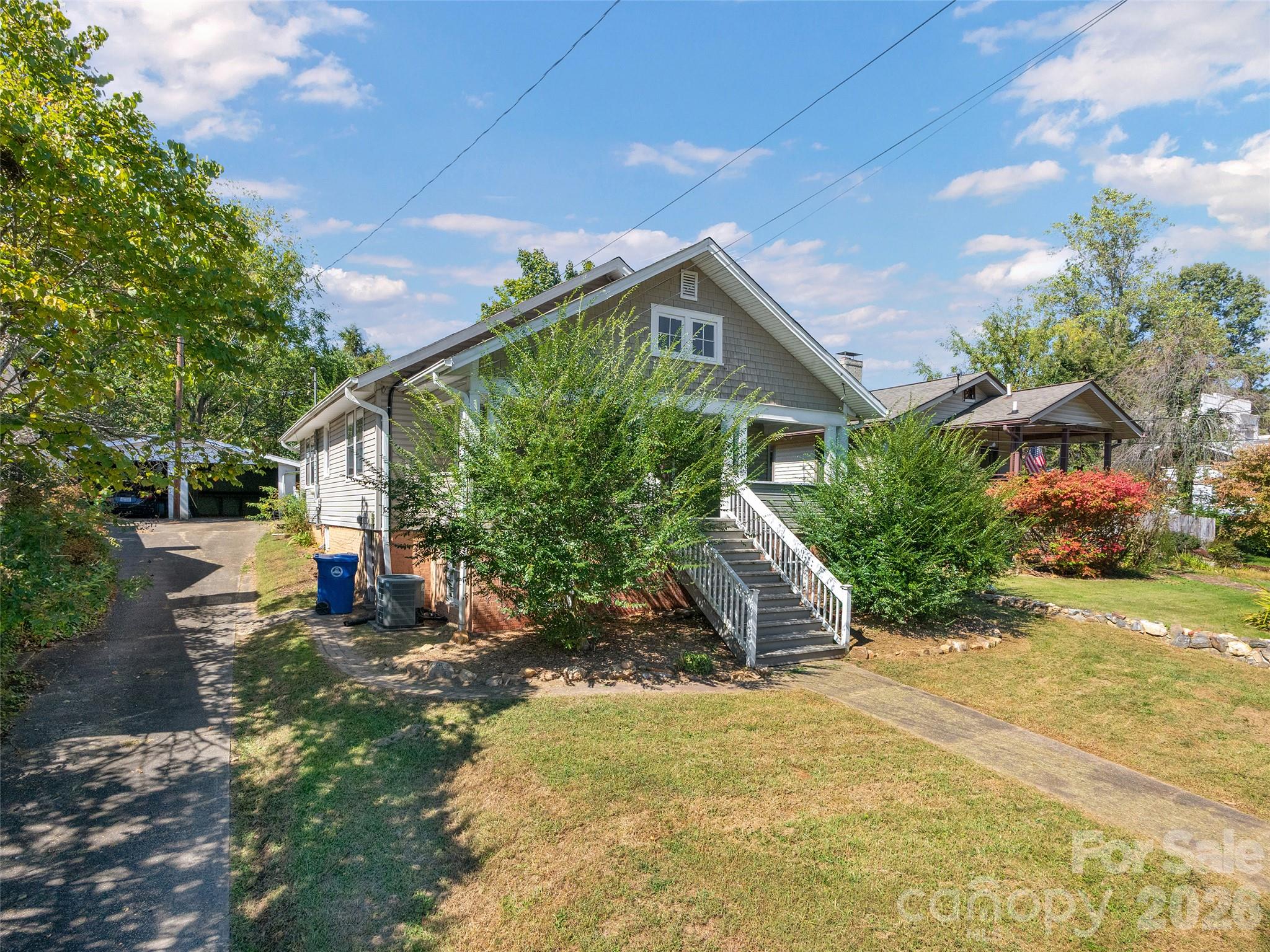 33 Madeline Avenue