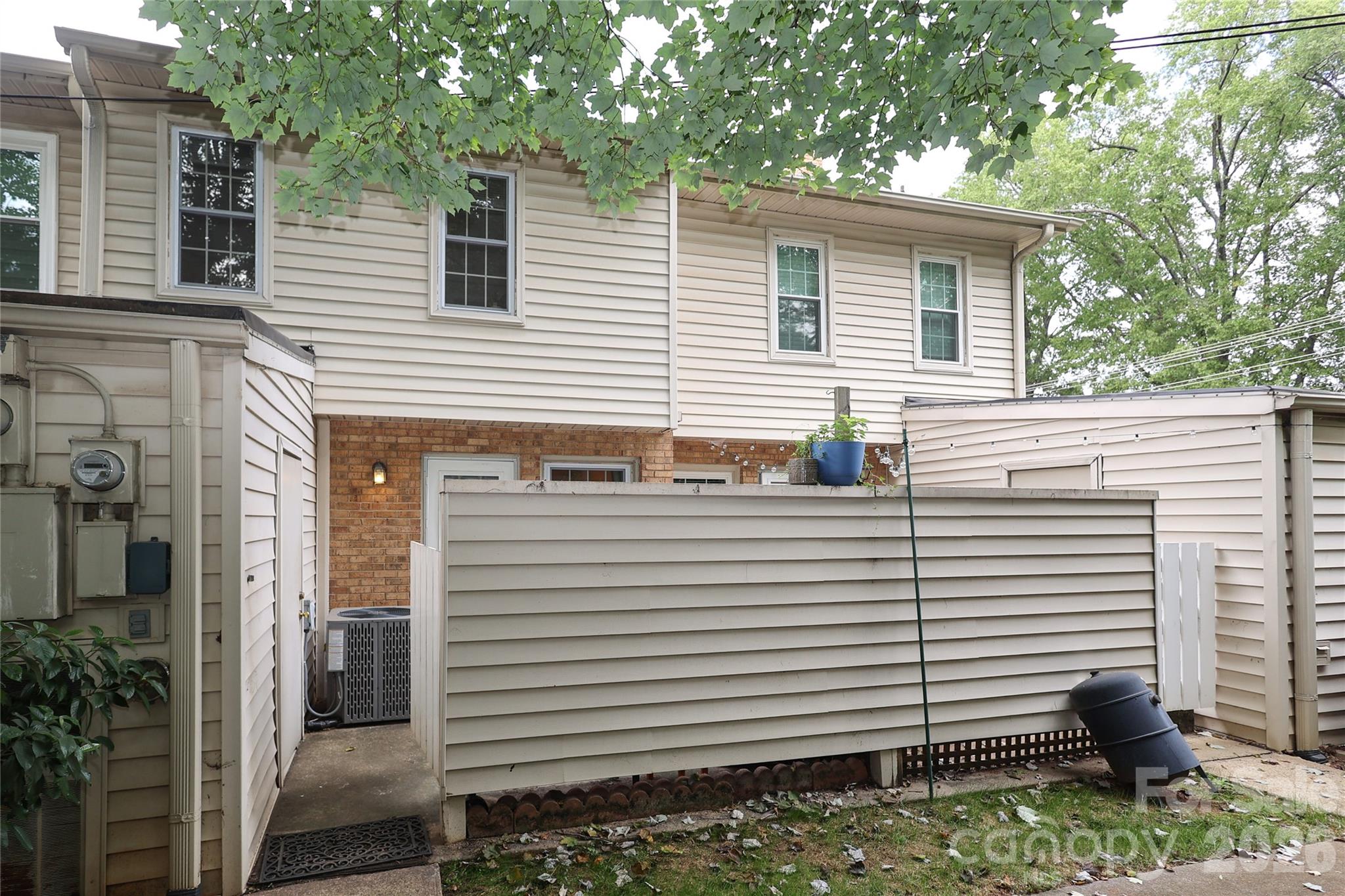 Ashbrook Condos - Residential