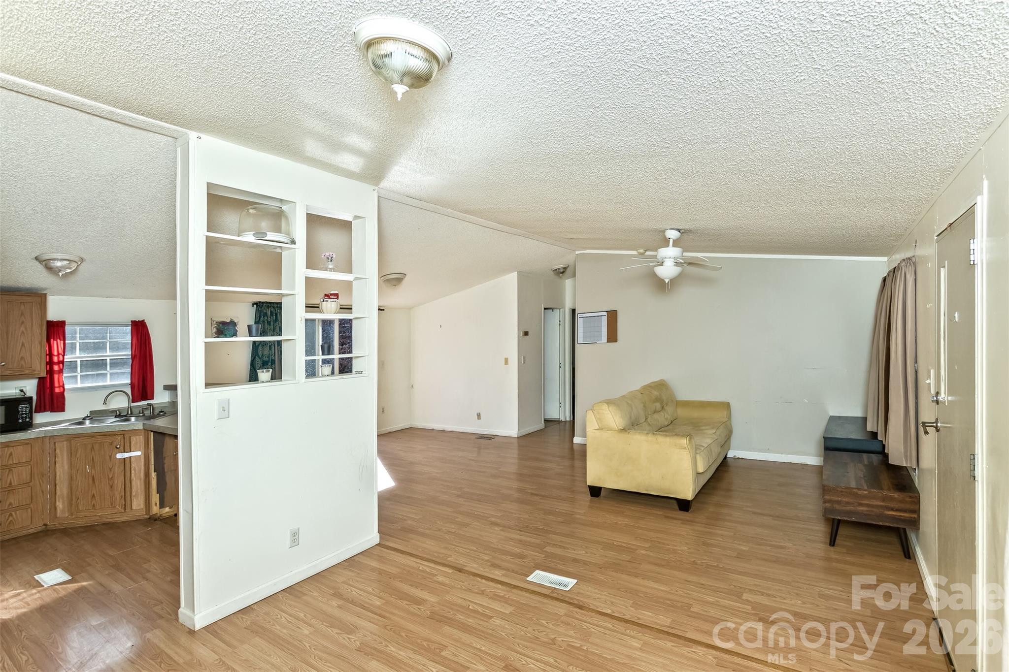 142 River Breeze Drive