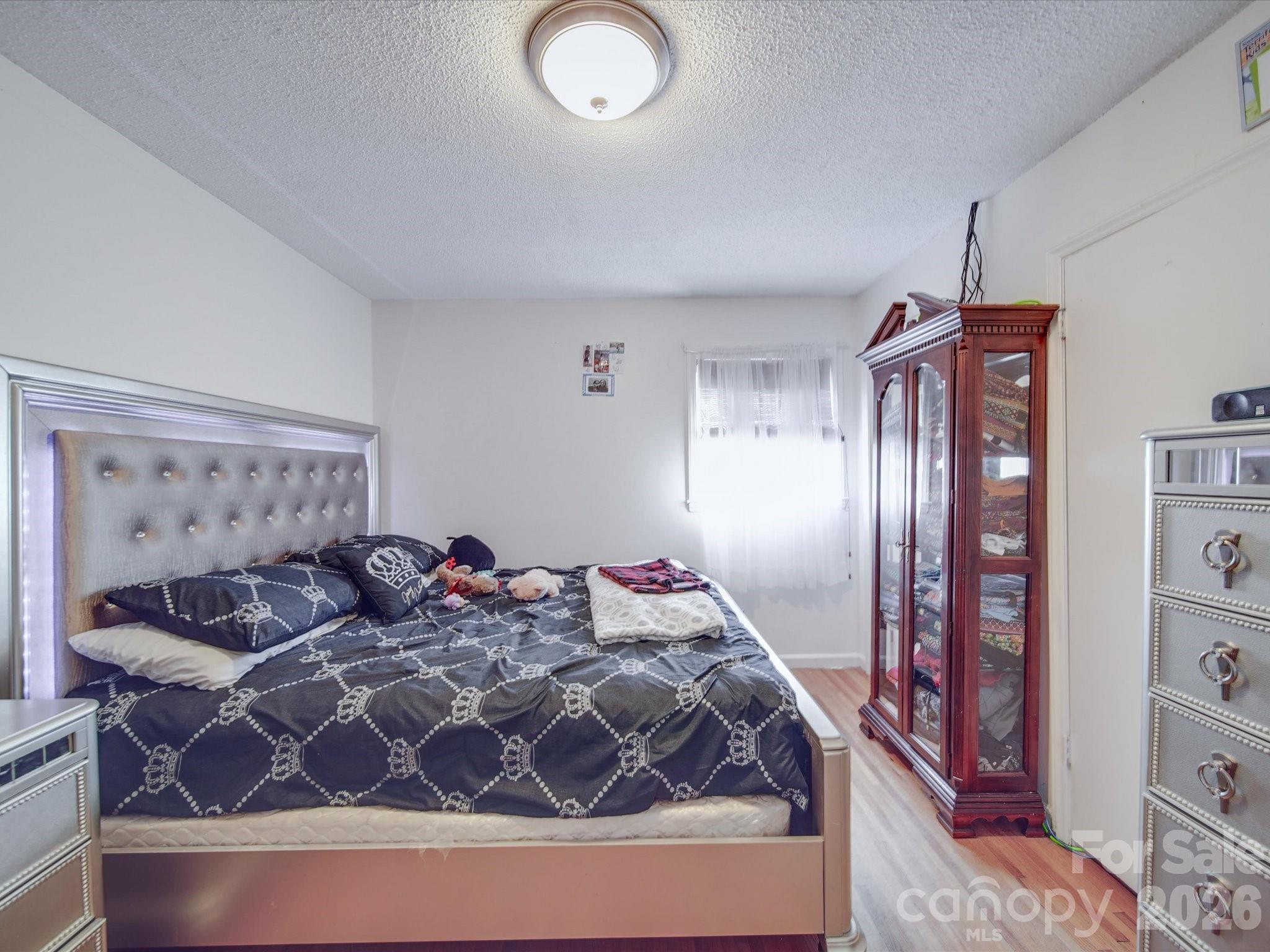 Cedars East - Residential