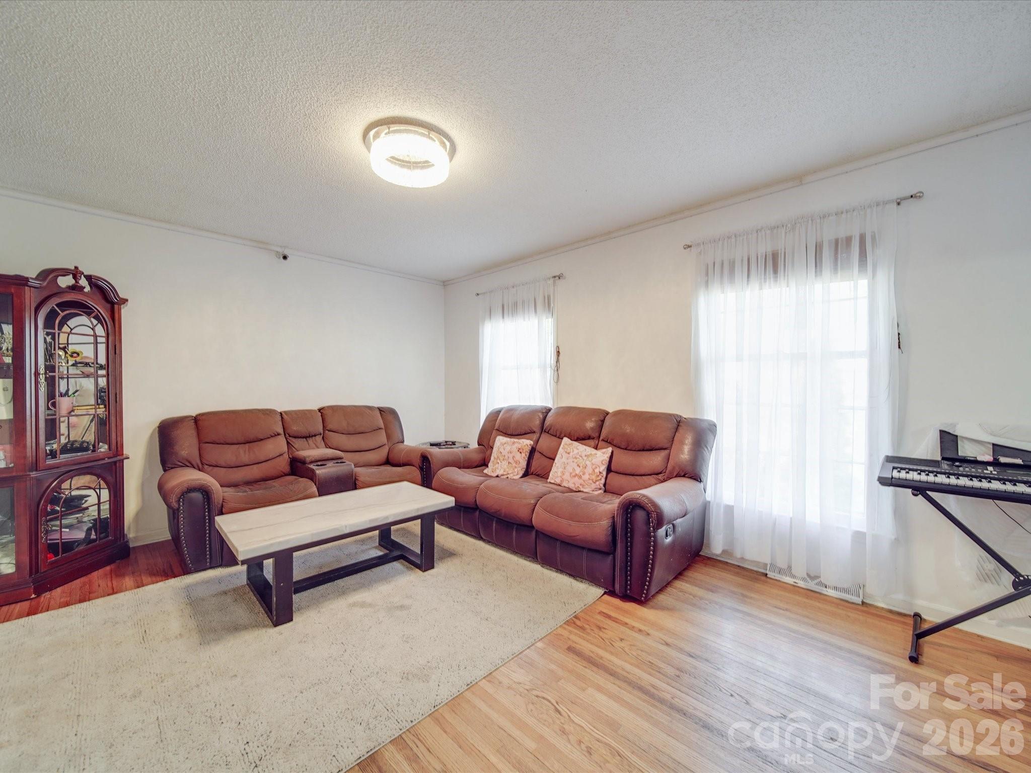 6820 Elm Forest Drive