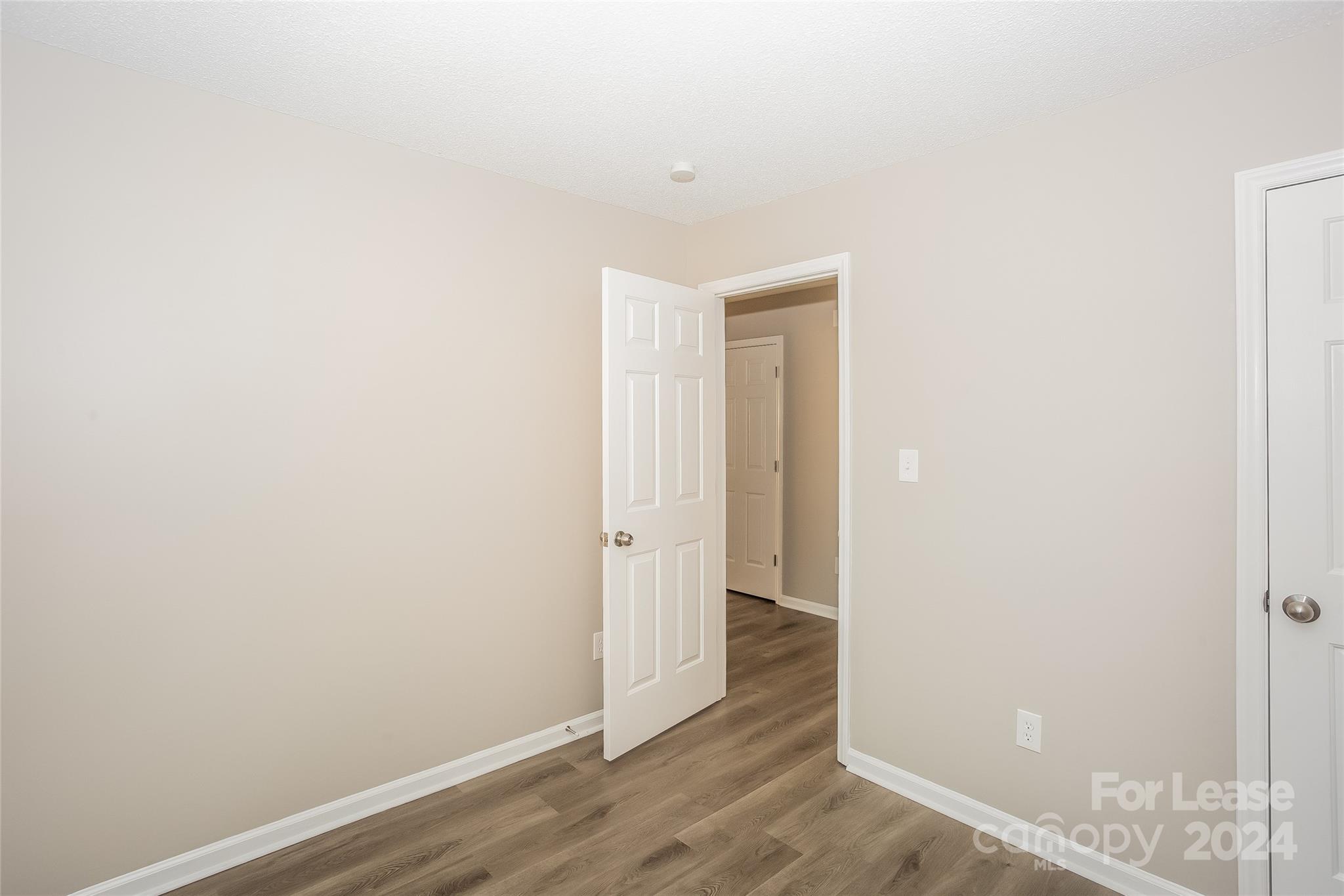 Falcon Chase - Residential Lease