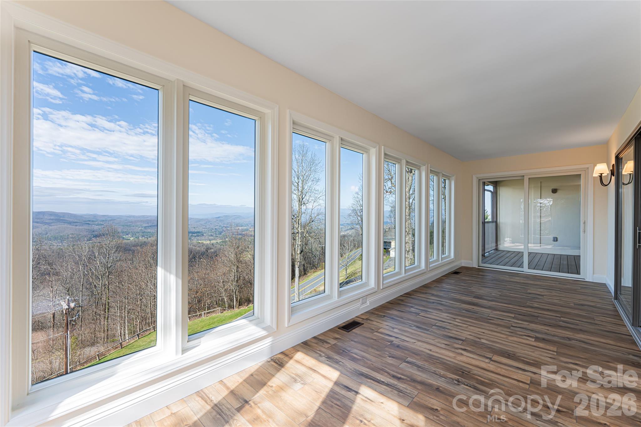 1203 Fleetwood Plaza