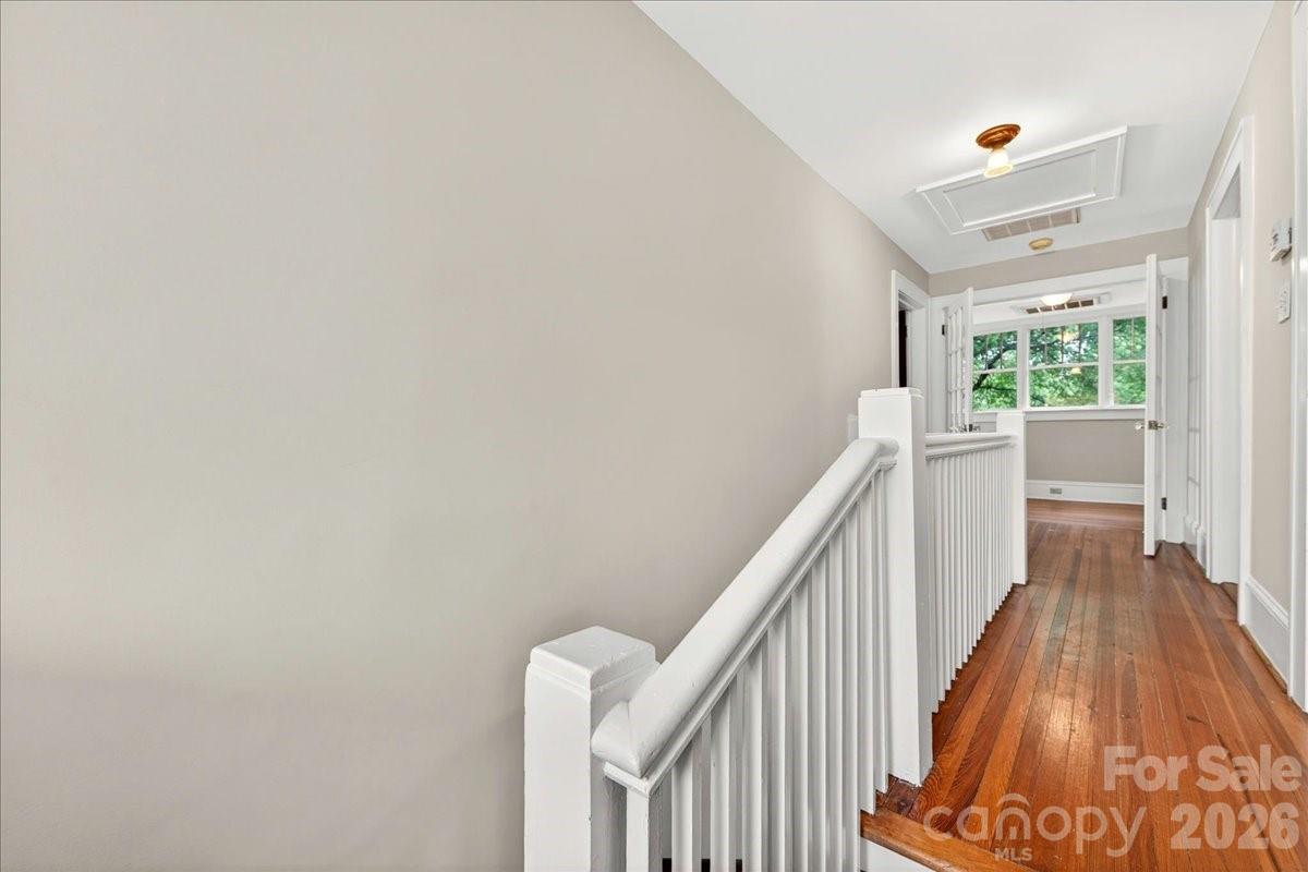 Elizabeth - Residential