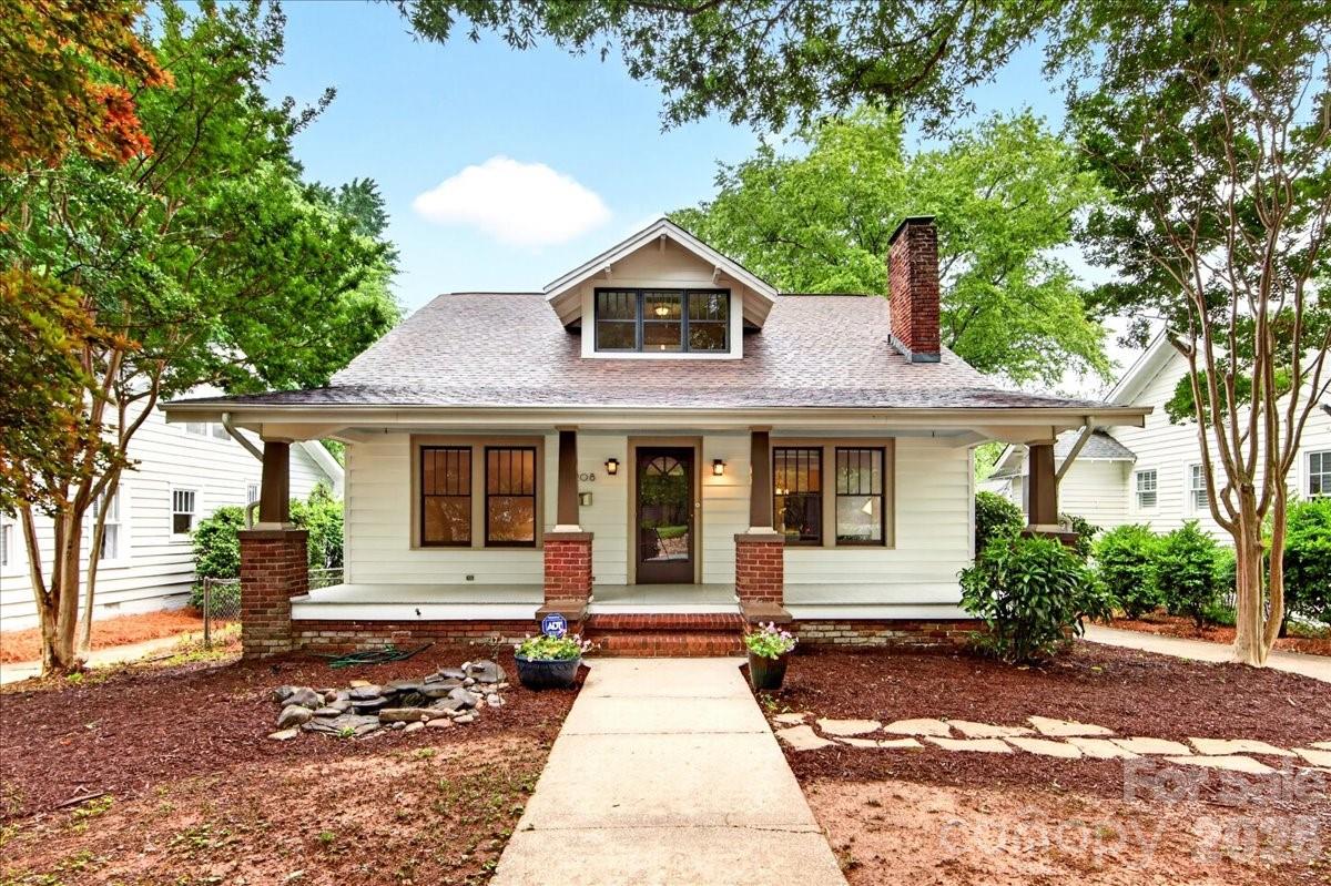 Elizabeth - Residential