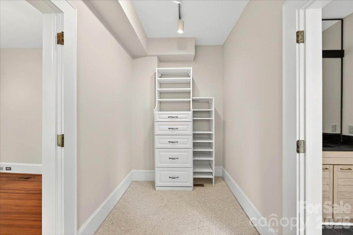 Elizabeth - Residential