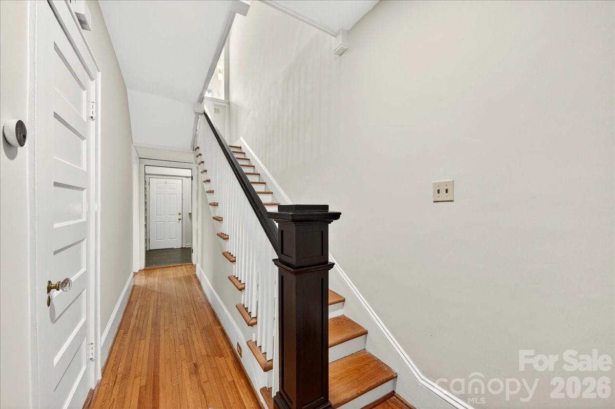 Elizabeth - Residential
