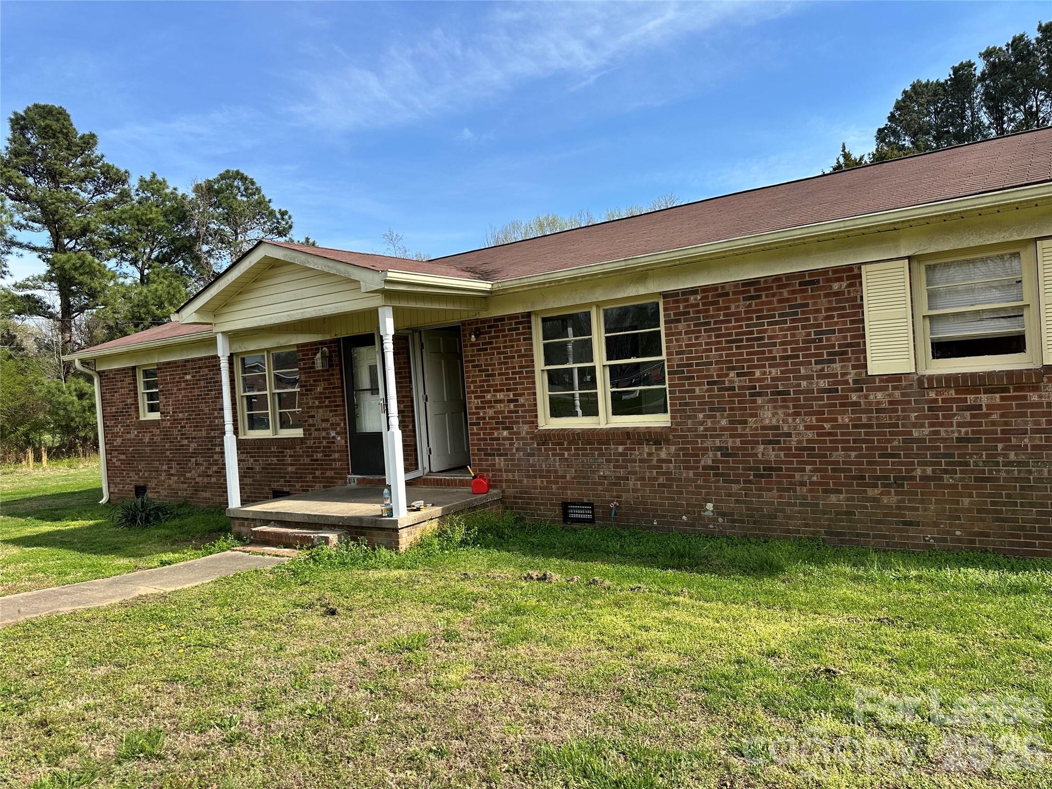 none - Residential Lease
