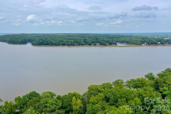238 BLUFF LN, SALISBURY, NC 28146 - Image bf98e1cf632d1b8546a562faa129f1c3/3377411209