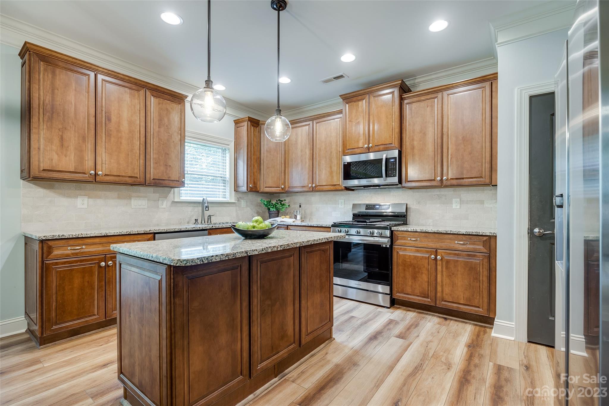 Barber Rock - Residential