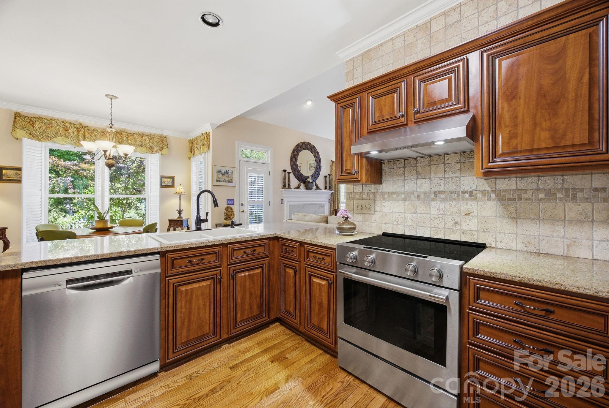Beverly Crest - Residential