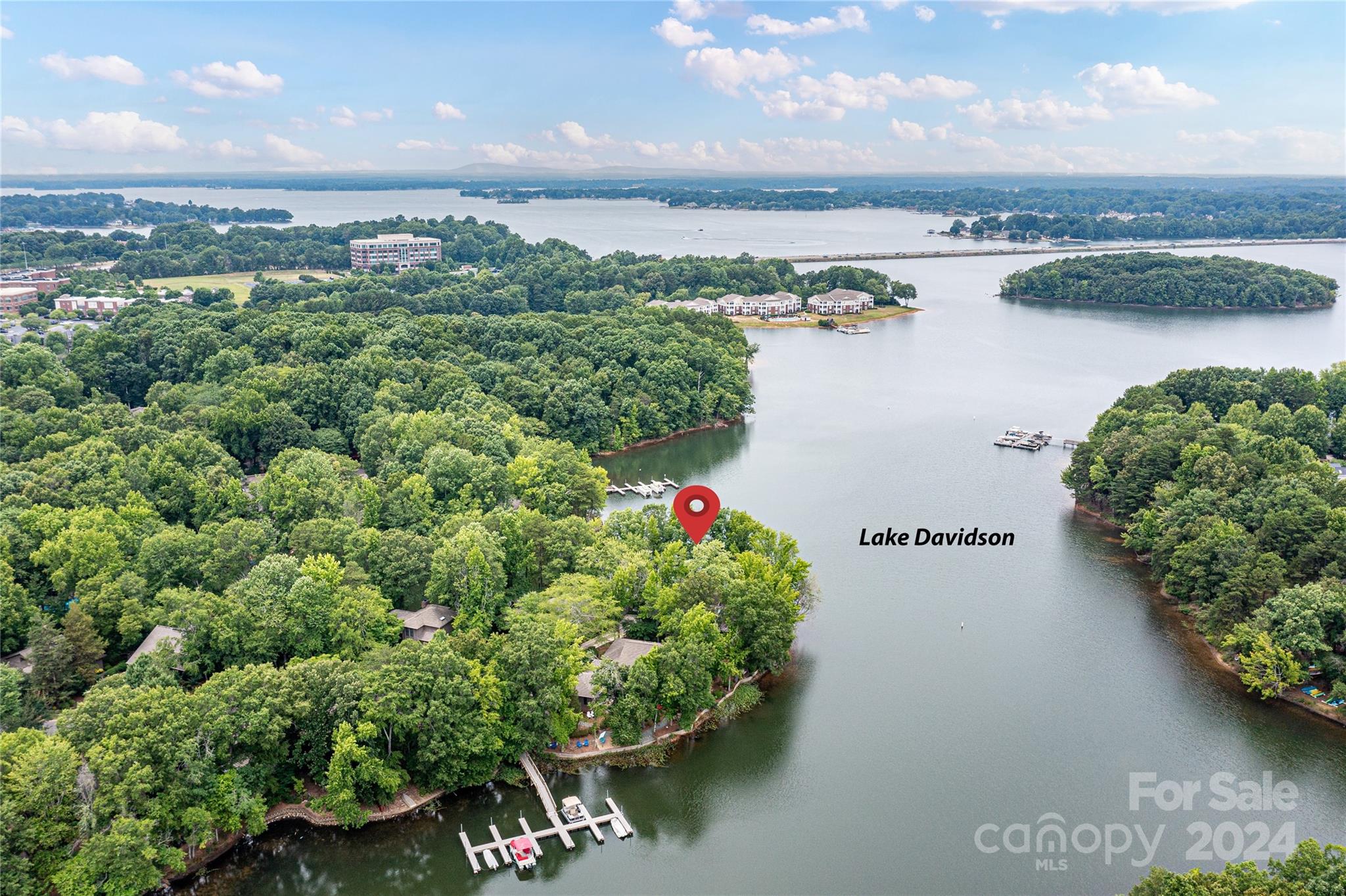 Spinnaker Cove - Residential