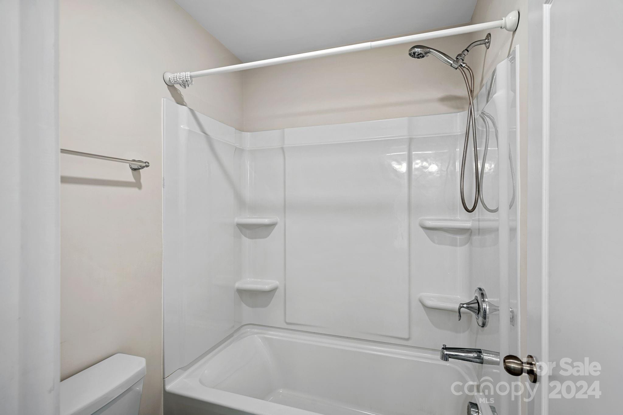 Oakland Pointe - Residential