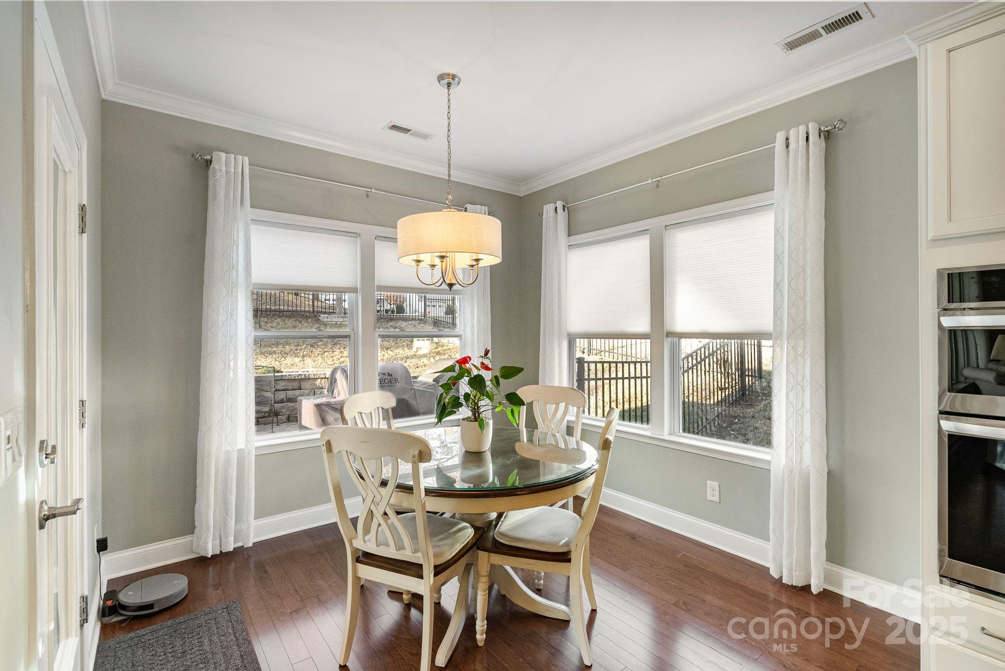 Lake Ridge - Residential