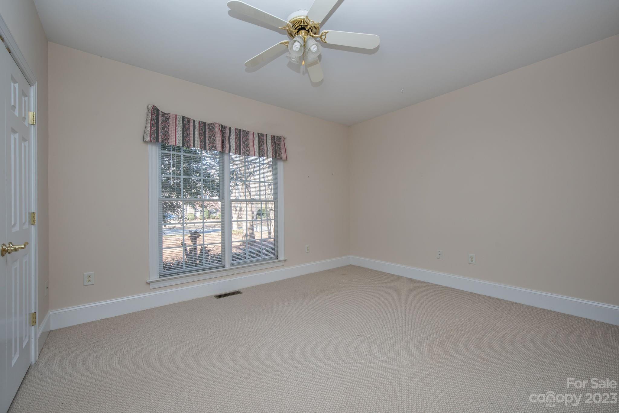 Hickory Ridge Estates - Residential