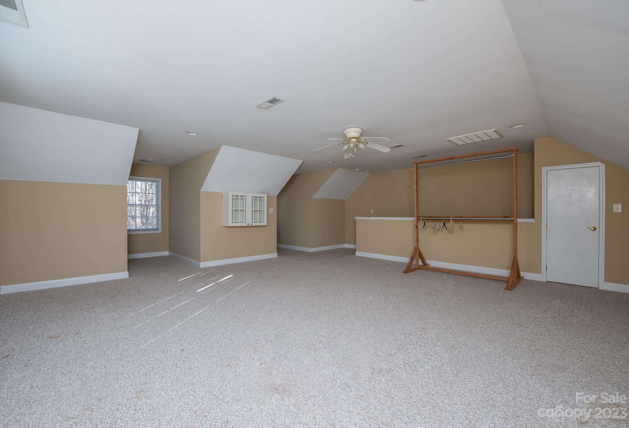 Hickory Ridge Estates - Residential