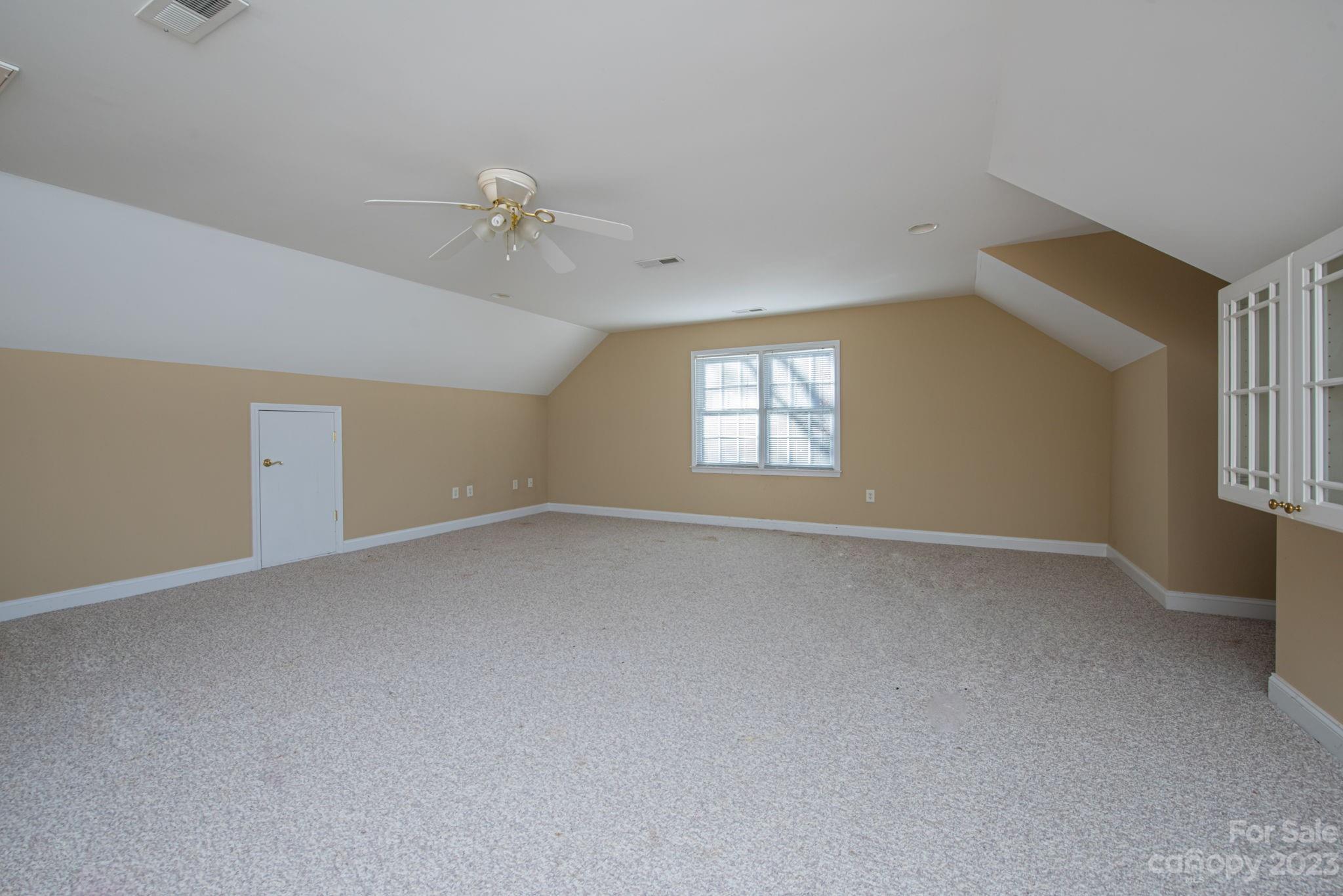 Hickory Ridge Estates - Residential