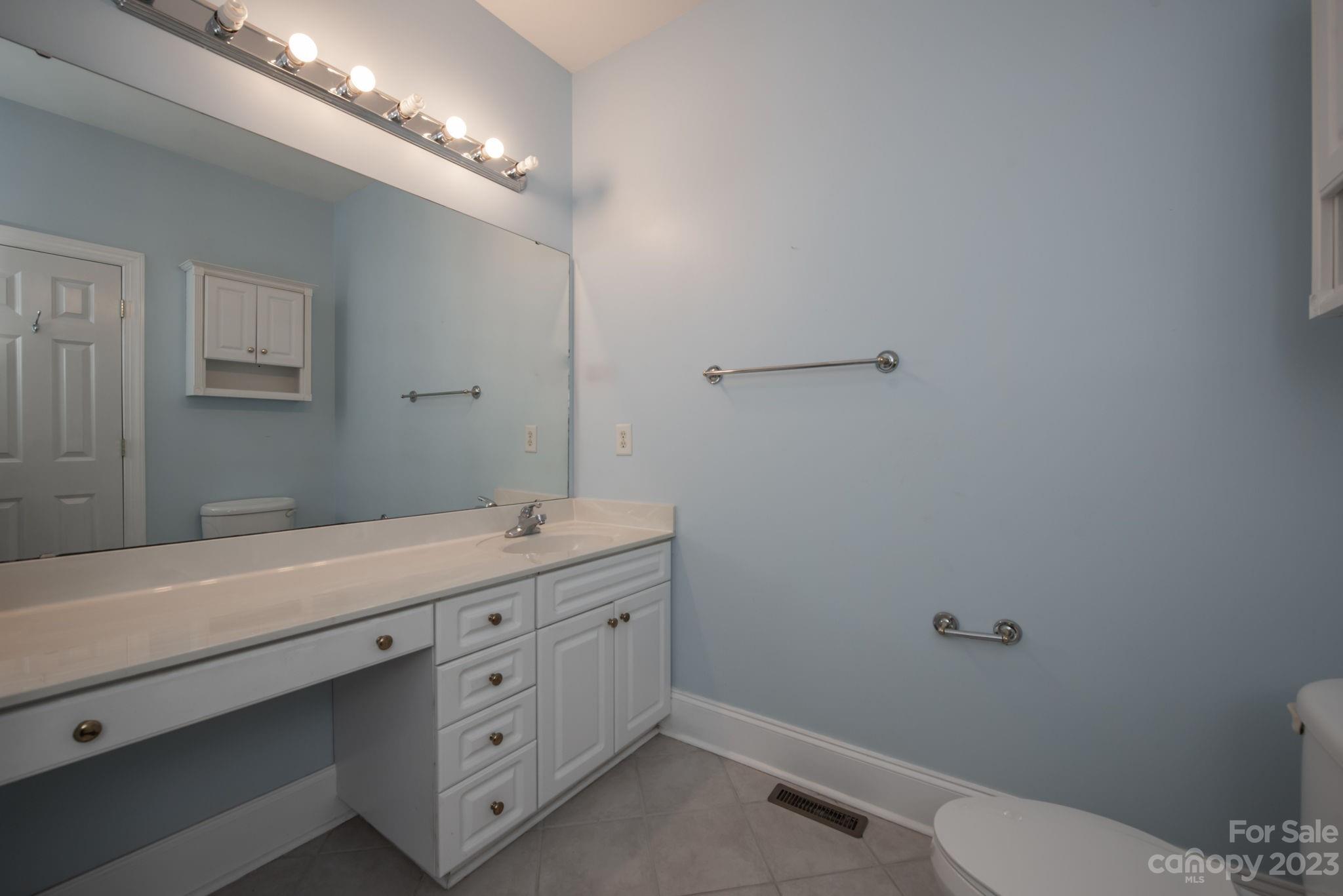 Hickory Ridge Estates - Residential