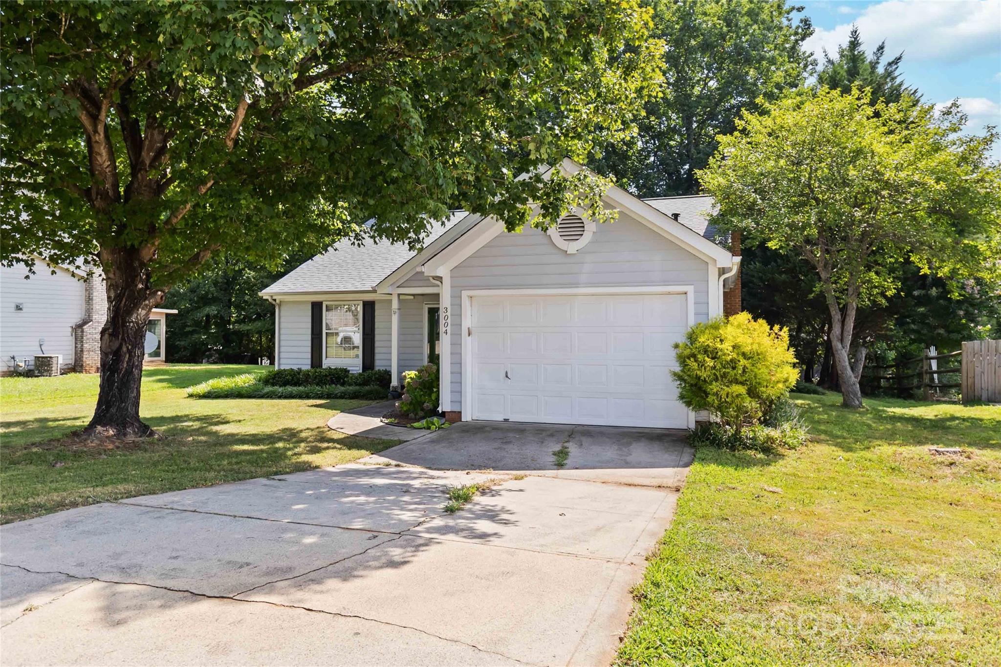 3004 Walsingham Court