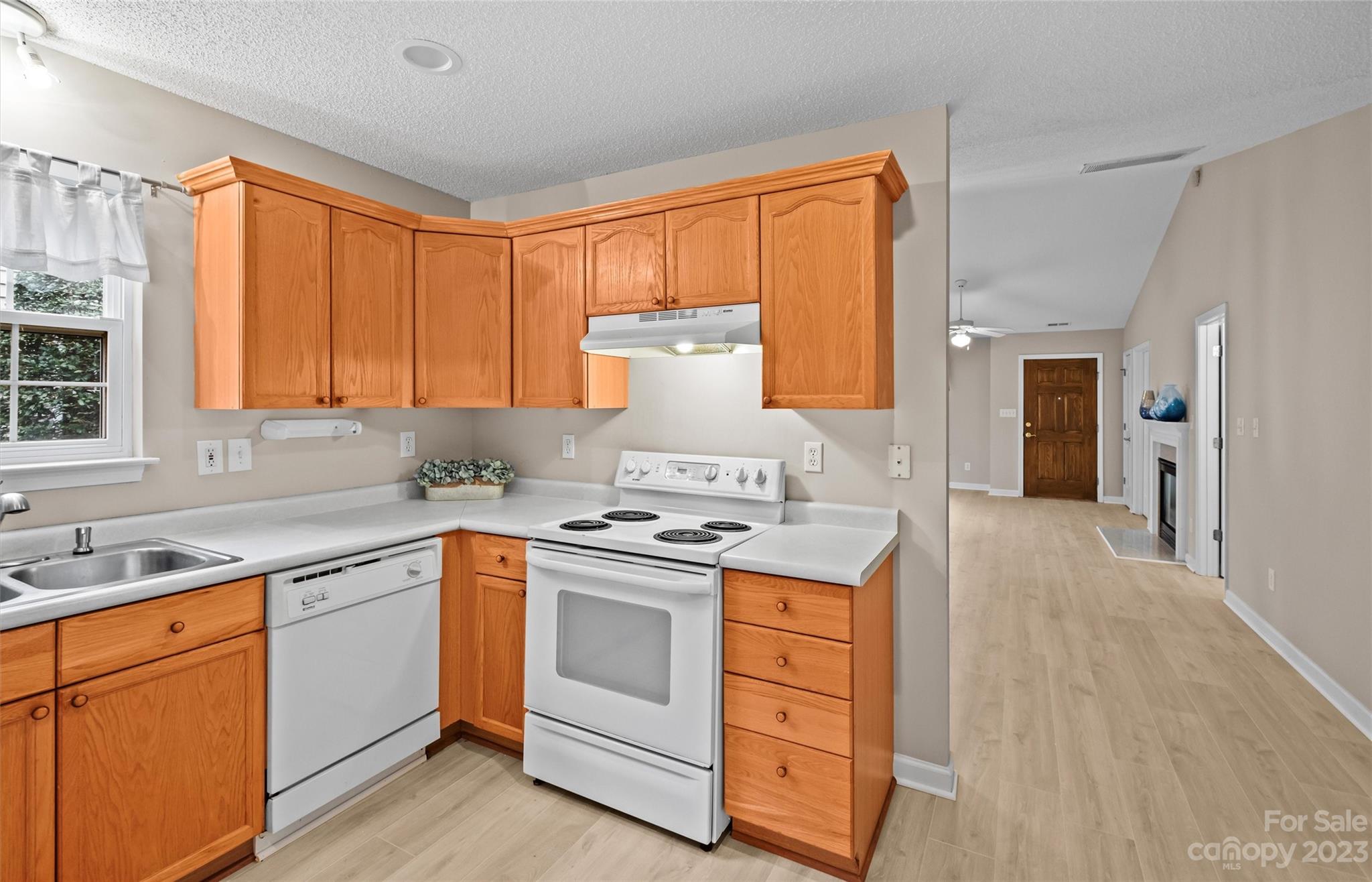 The Villages At Oak Tree - Residential