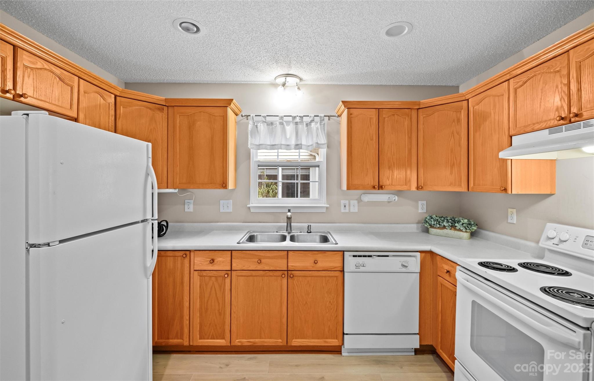 The Villages At Oak Tree - Residential