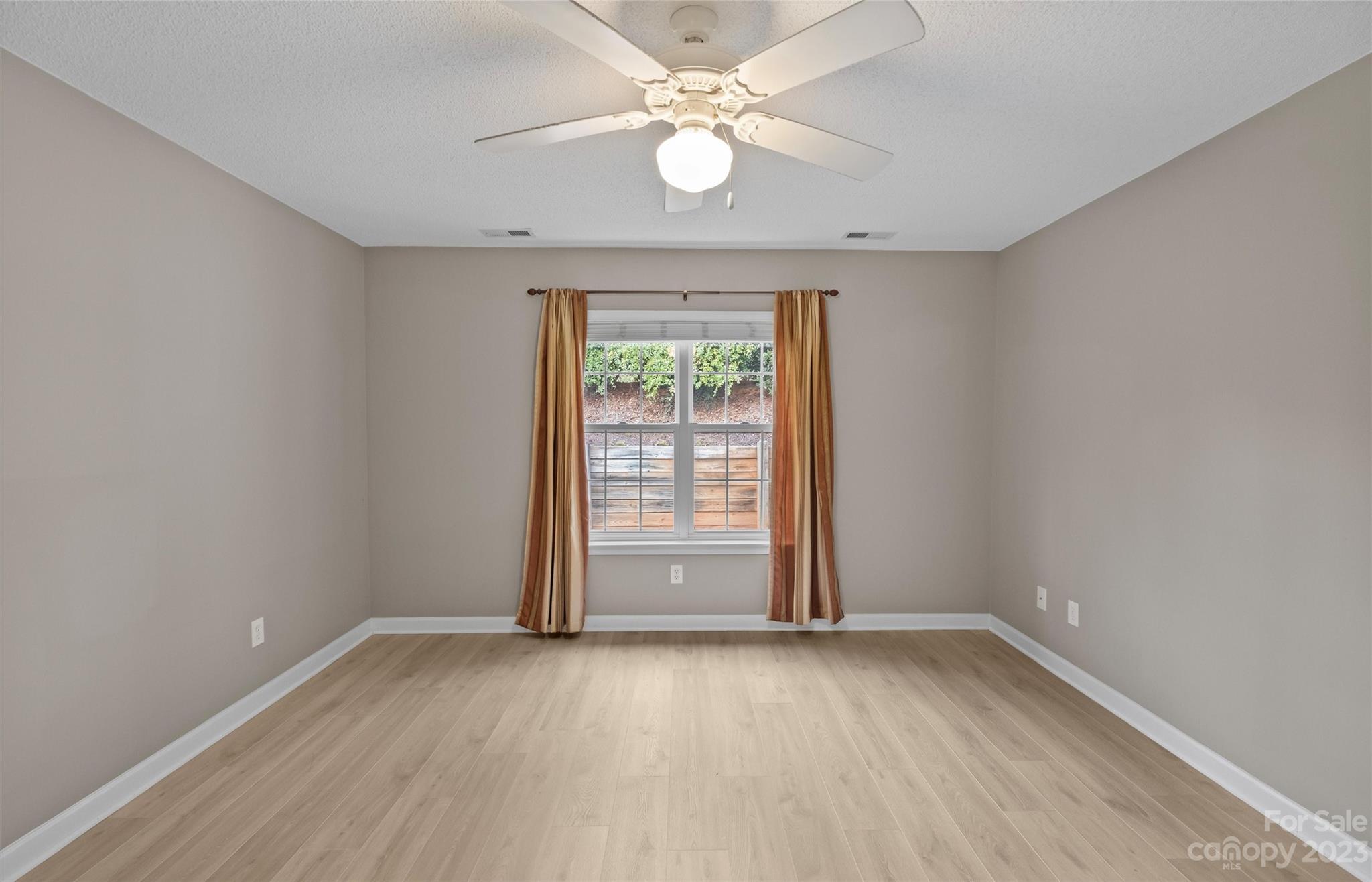 The Villages At Oak Tree - Residential