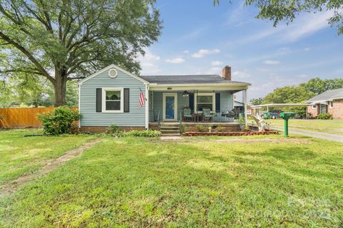 103 W Texas Avenue Bessemer City NC 28016