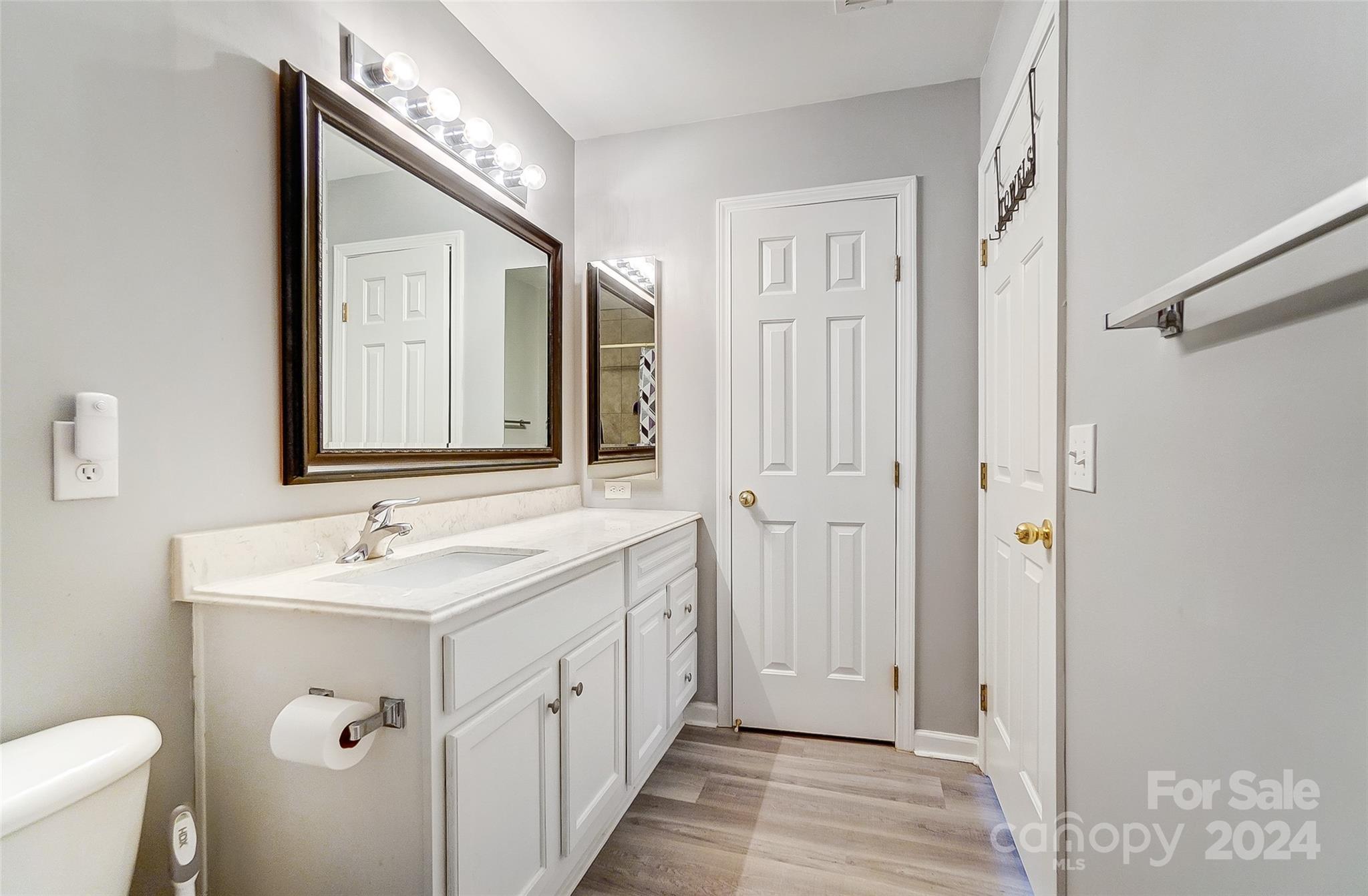 Fairway Townes - Residential