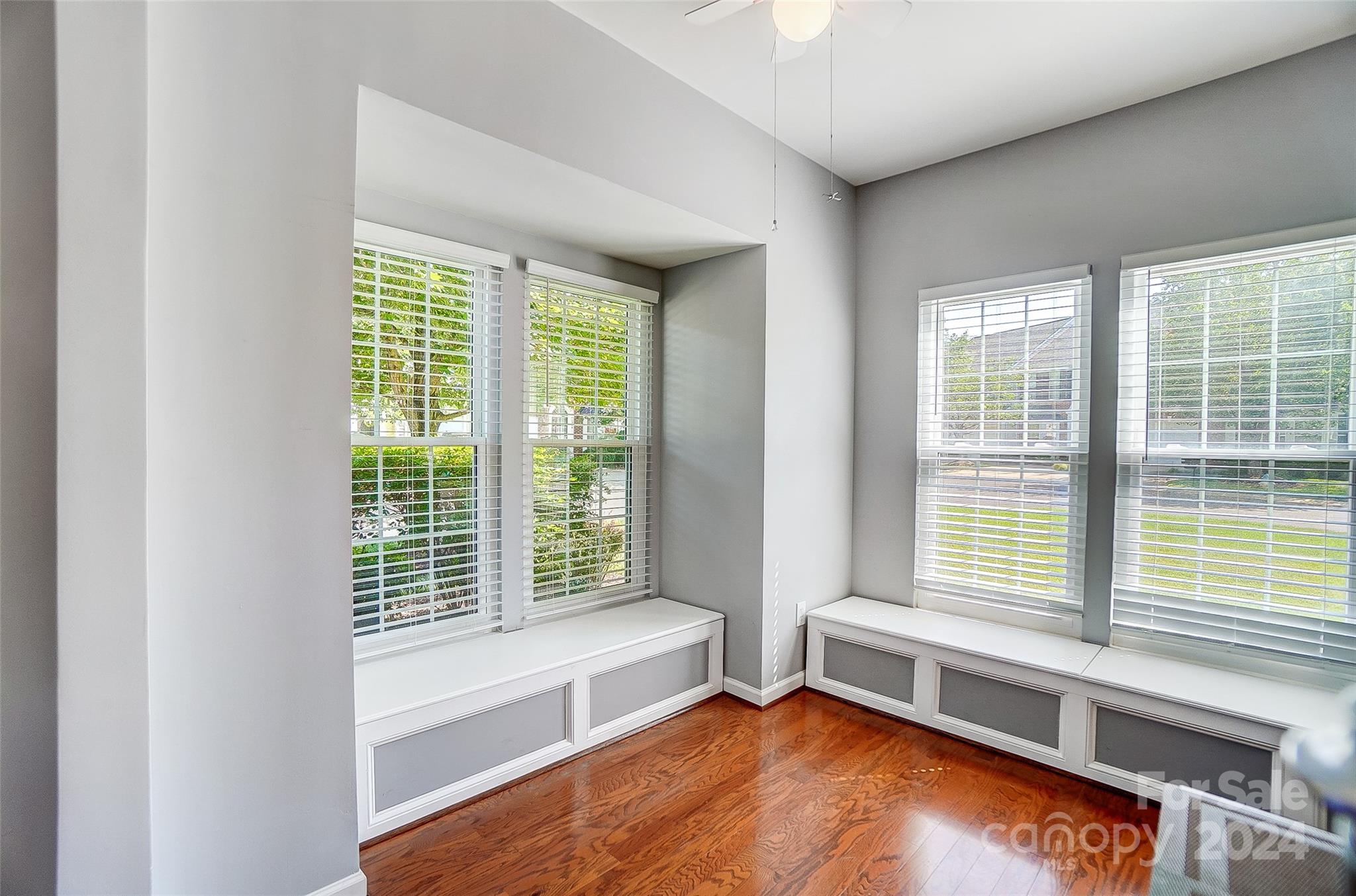 Fairway Townes - Residential